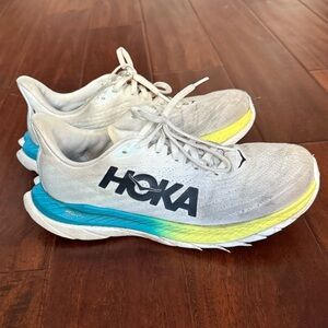 Women’s Mach 5 Hokas